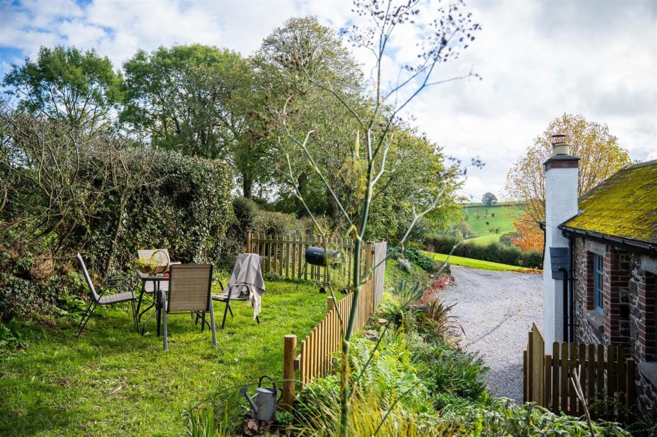 Apartamento The Stables - Charming 15Th-Century Rural Bolthole Newton Abbot Exterior foto